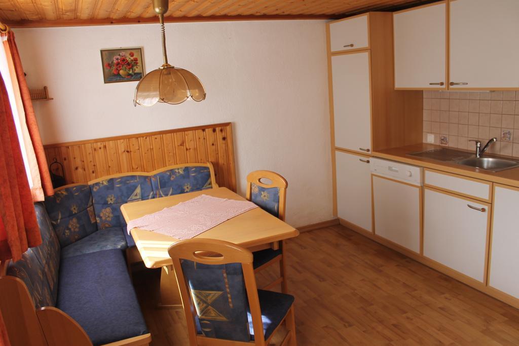 Knappenhaus Rauris Δωμάτιο φωτογραφία